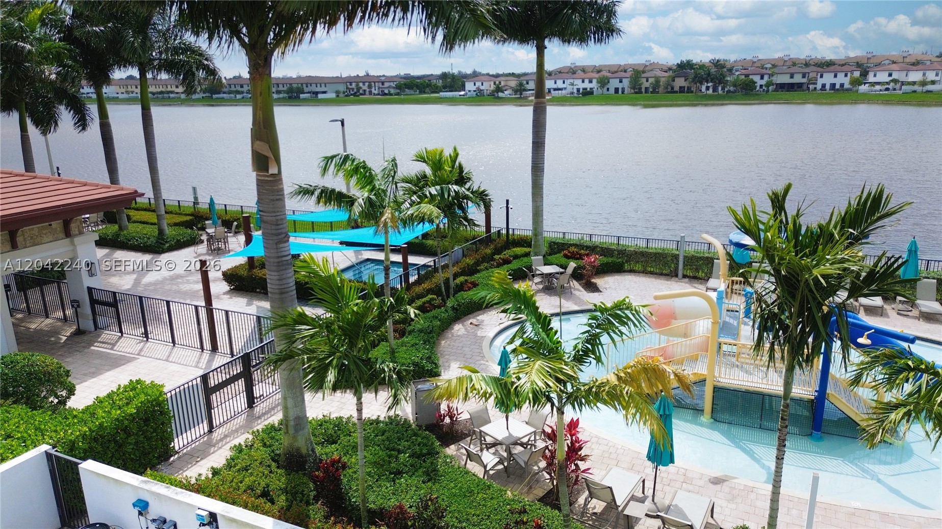 AQUABELLA SECTION TWO - Residential