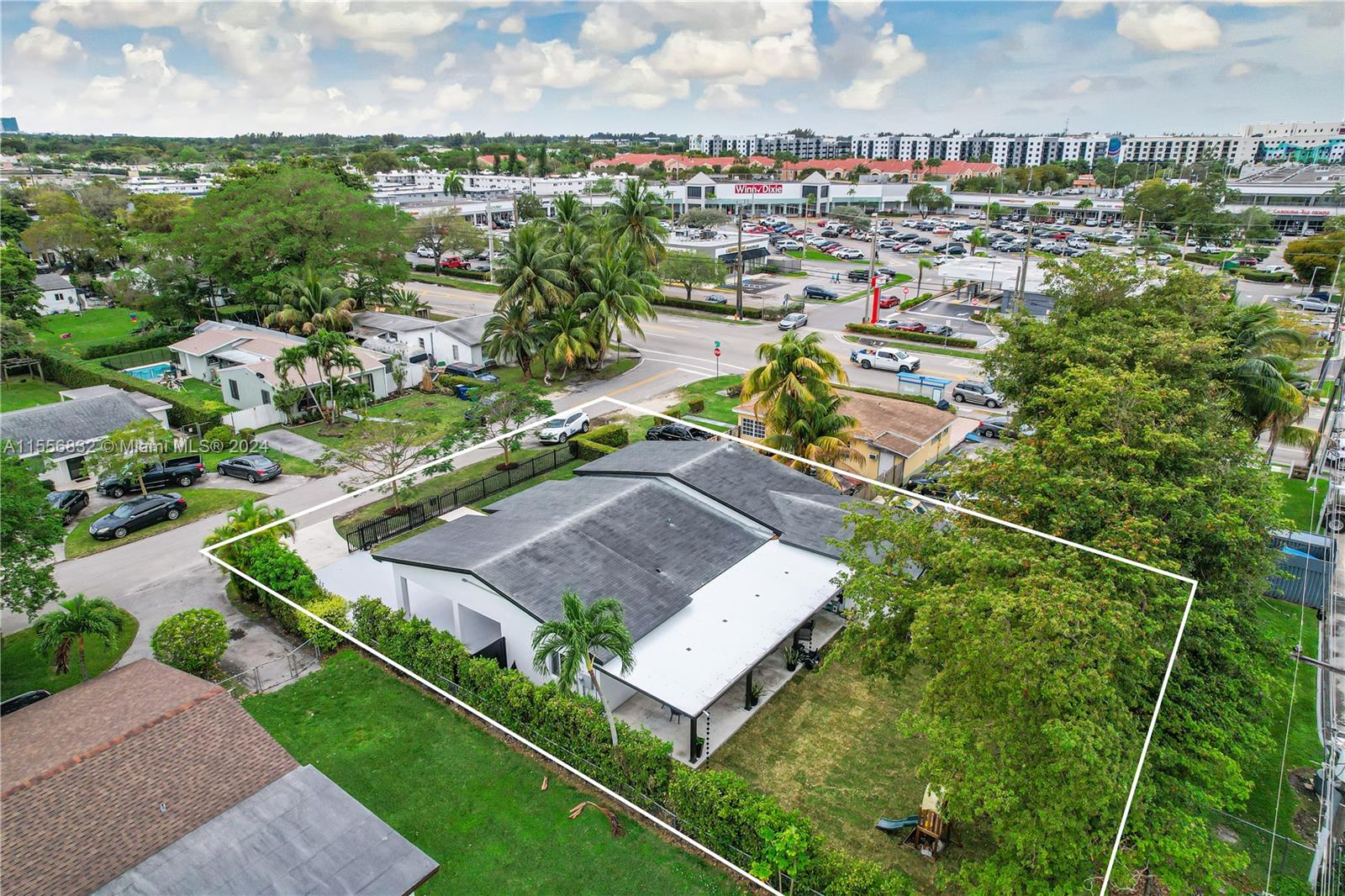 BIRD ROAD TERRACE - Residential