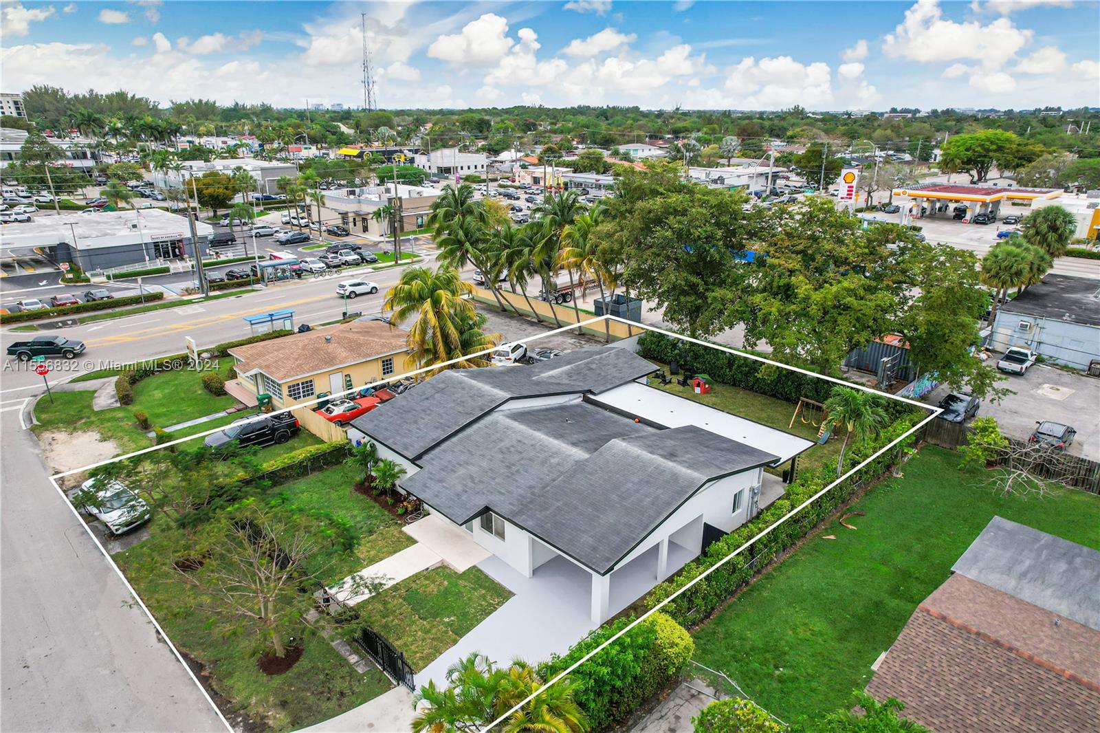 BIRD ROAD TERRACE - Residential