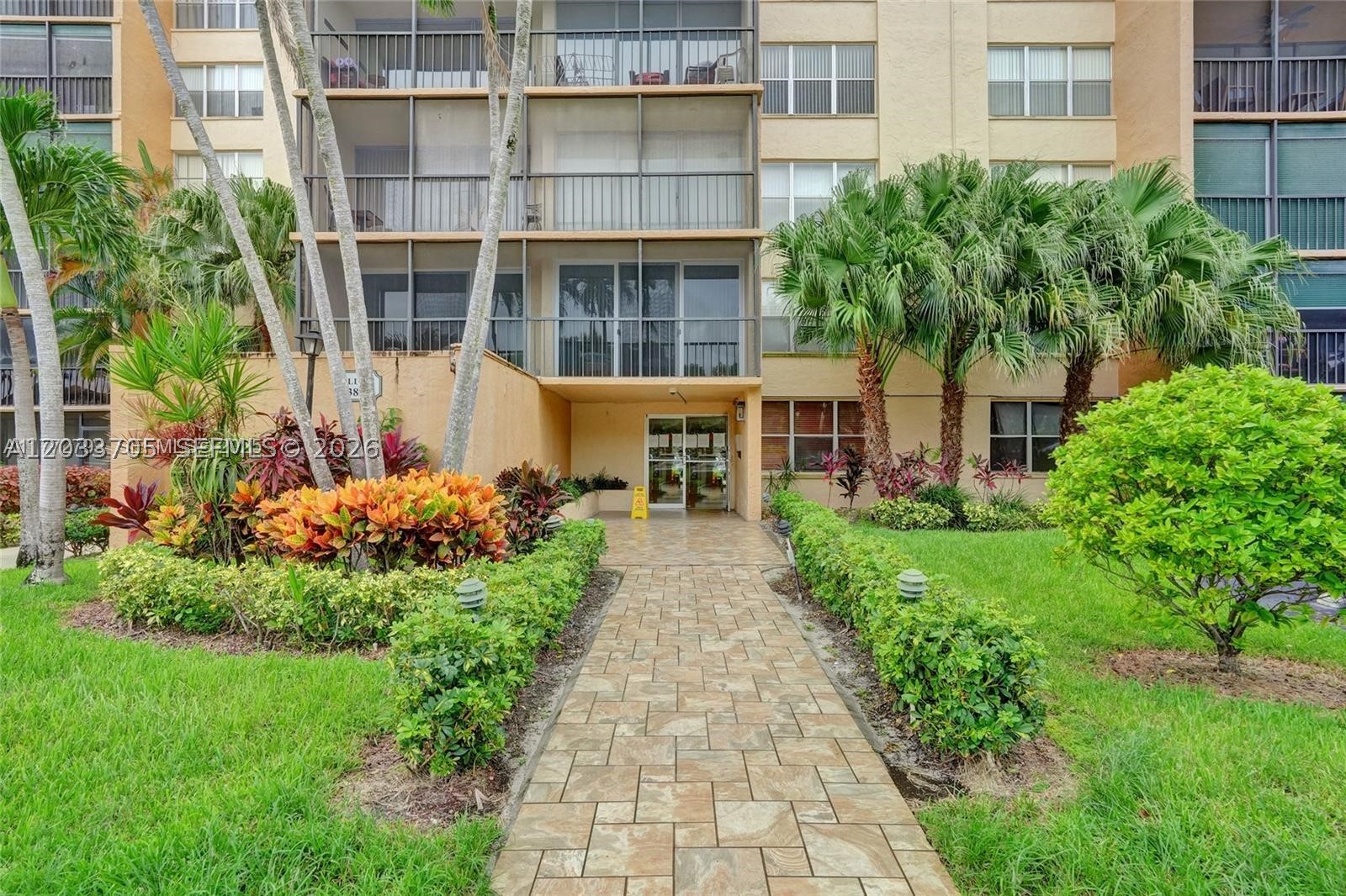 CONDOMINIUM 1 OF ENVIRON - Residential