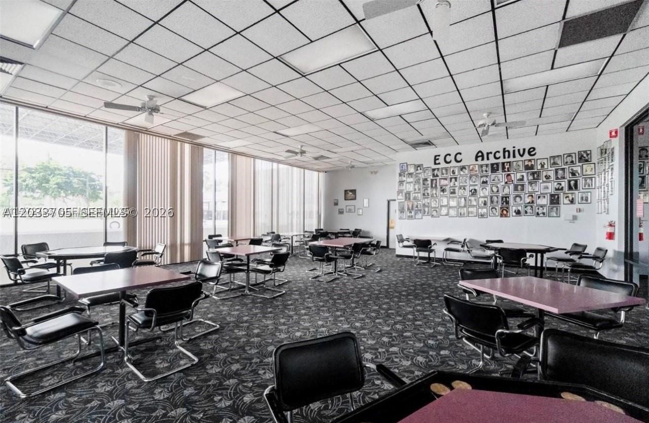 CONDOMINIUM 1 OF ENVIRON - Residential