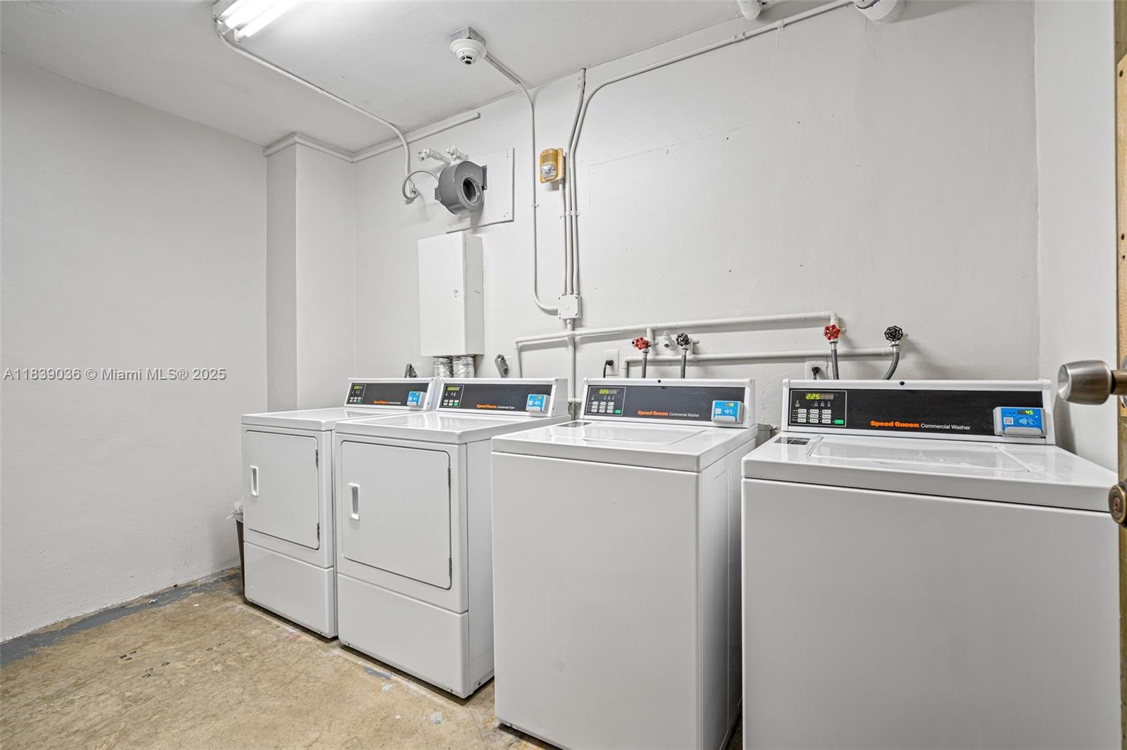 TRITON TOWER CONDO - Residential