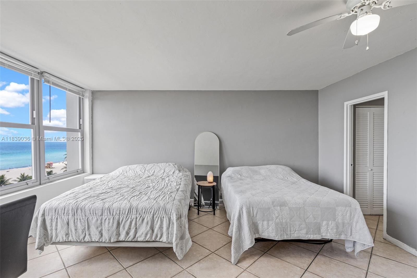 TRITON TOWER CONDO - Residential