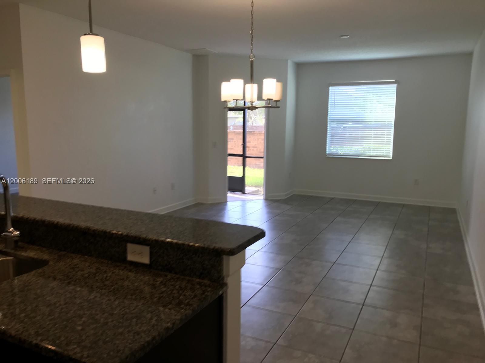 WYNDHAM LAKES ESTATES UNIT - Residential