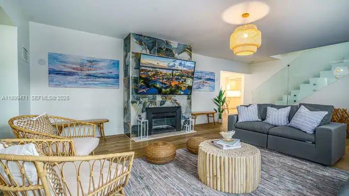 HOLLYWOOD BEACH - Residential