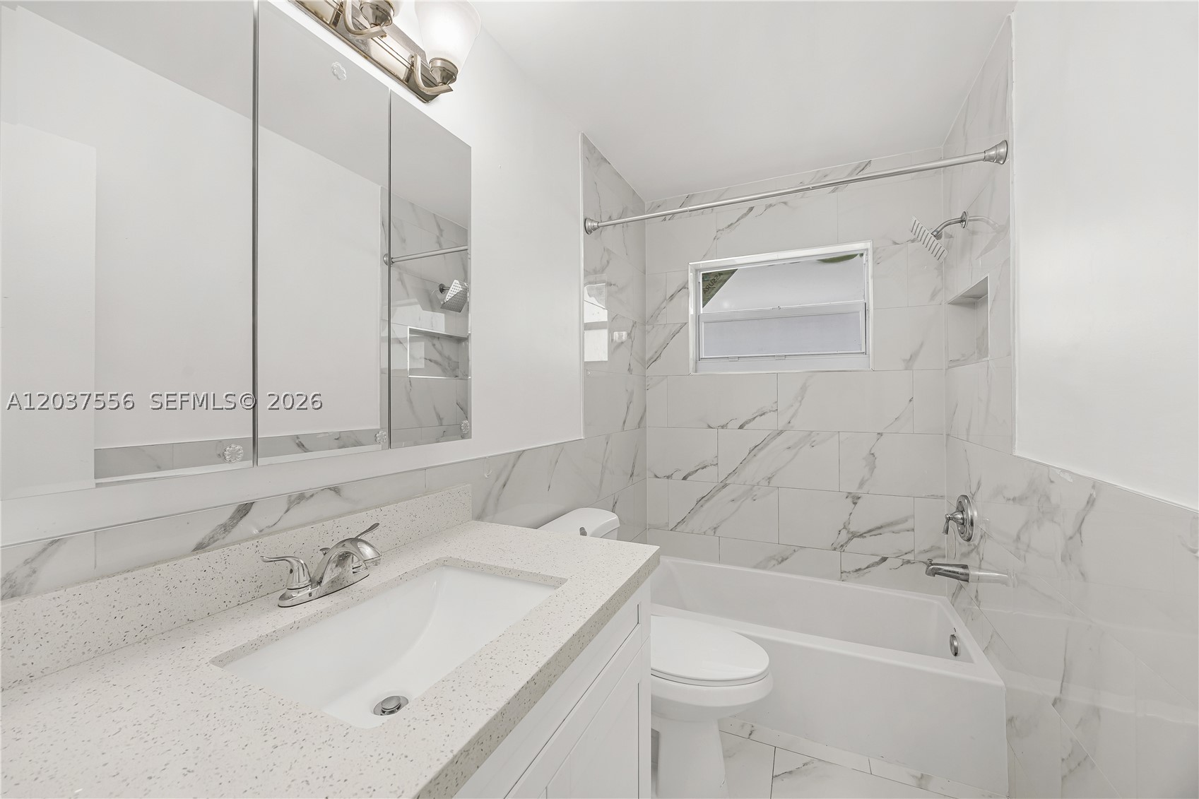 HOLLYWOOD HILLS - Residential Lease