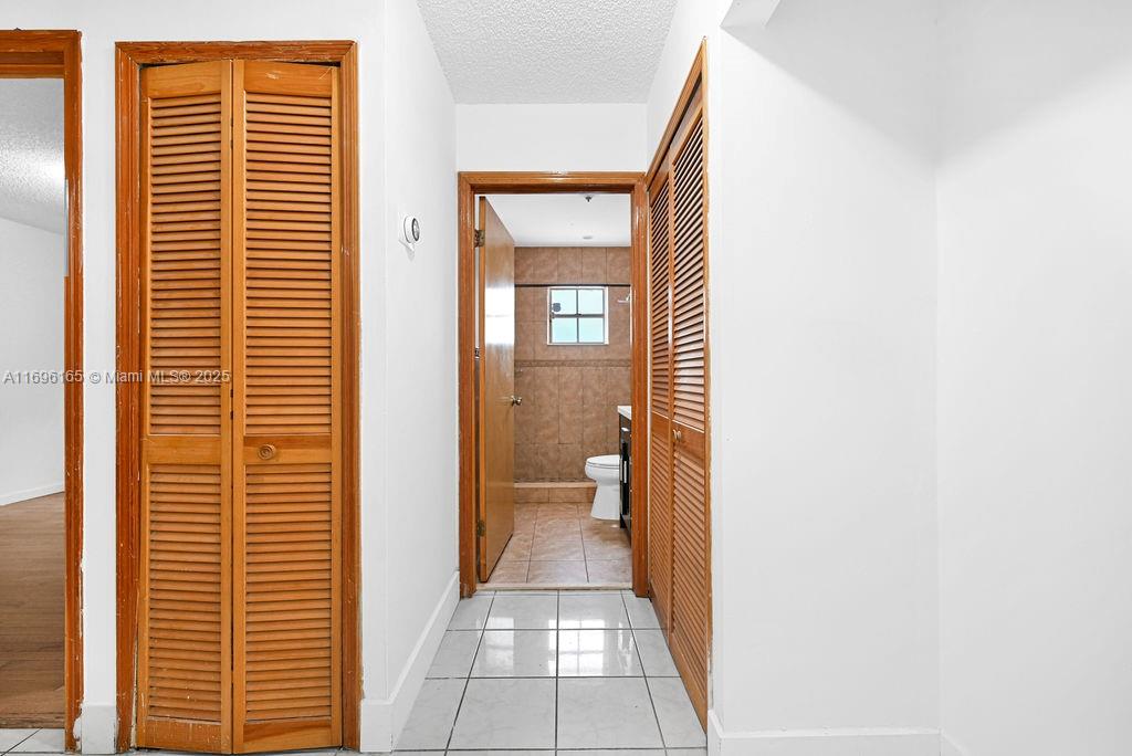C-WEST LAKES OF THE MEADO - Residential