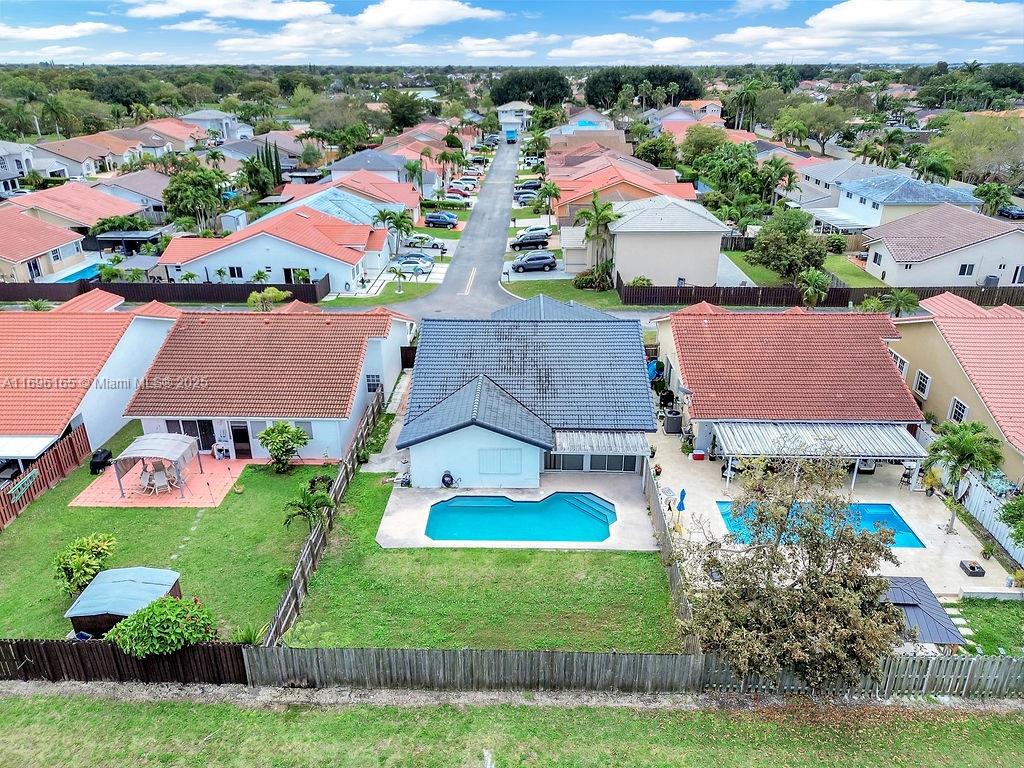C-WEST LAKES OF THE MEADO - Residential