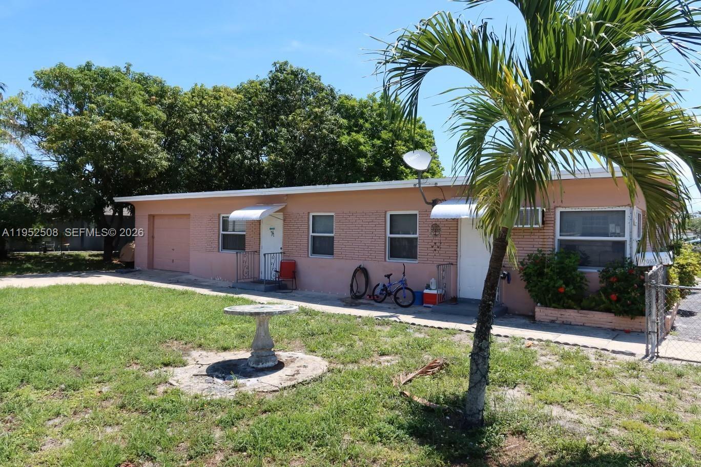 HALLANDALE PARK - Land