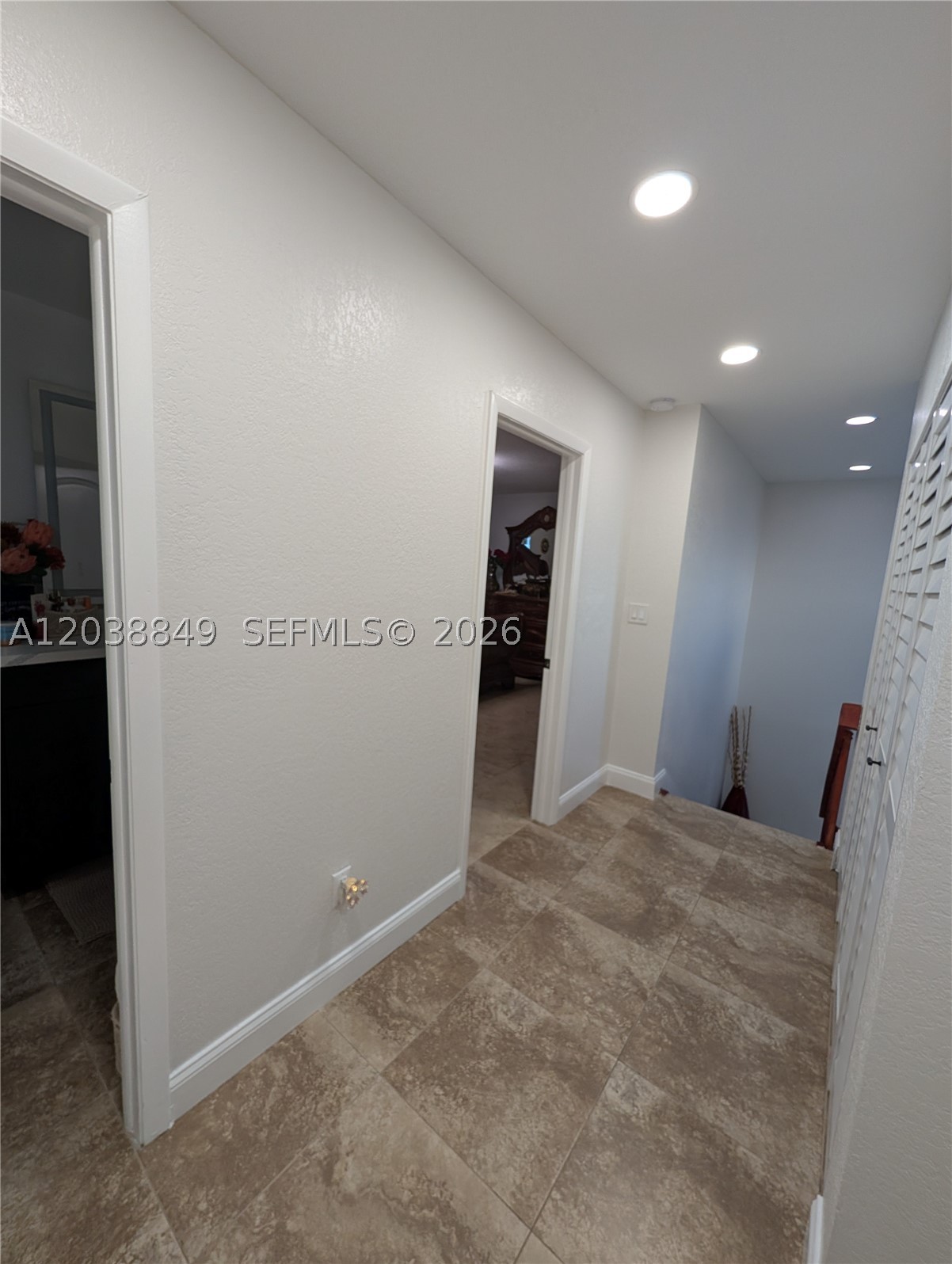 SAN MATEO NORTH CONDO - Residential