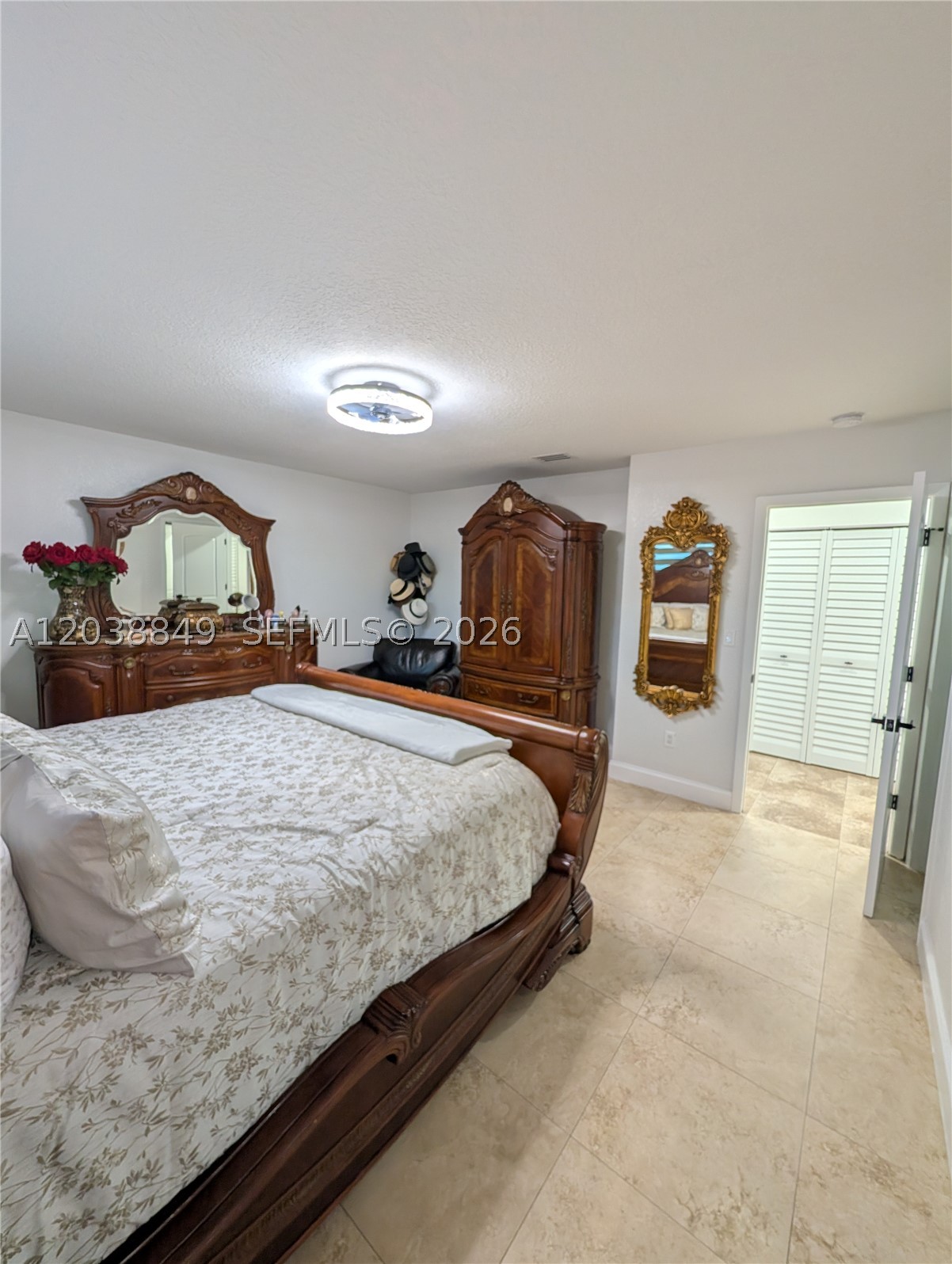 SAN MATEO NORTH CONDO - Residential