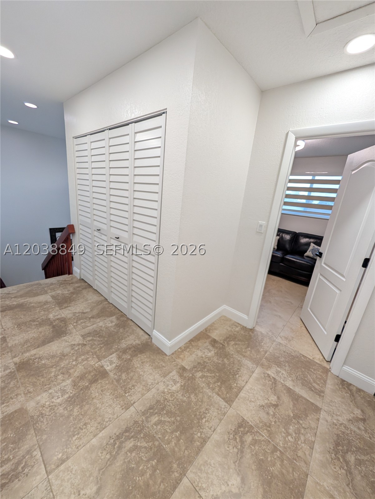 SAN MATEO NORTH CONDO - Residential