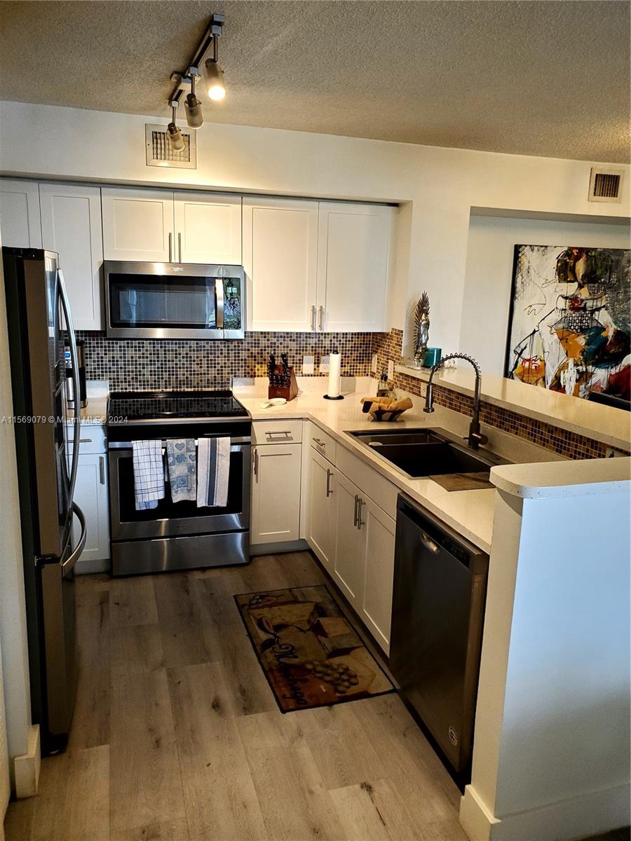 ENCLAVE AT DORAL CONDO NO - Residential Lease