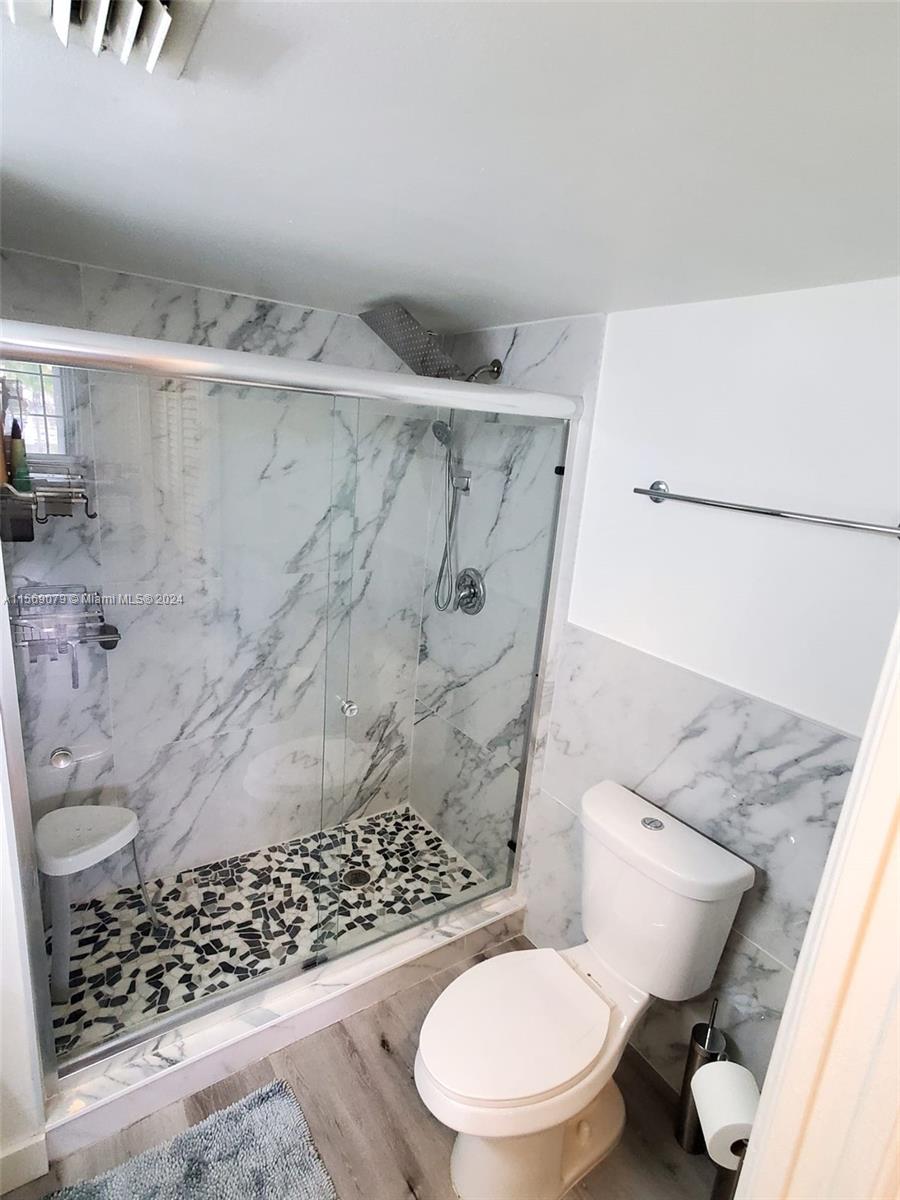 ENCLAVE AT DORAL CONDO NO - Residential Lease