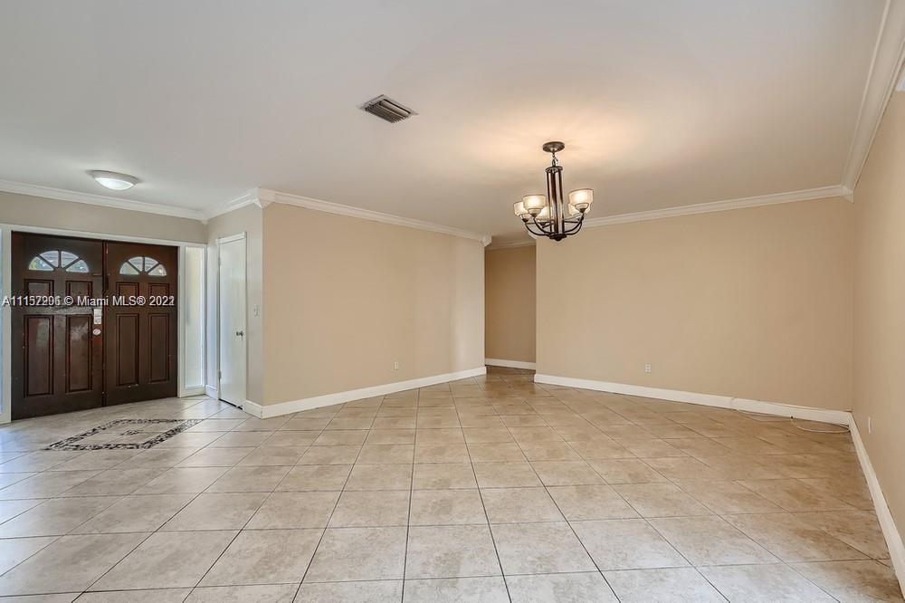 BEL AIRE SEC 3 - Residential Lease