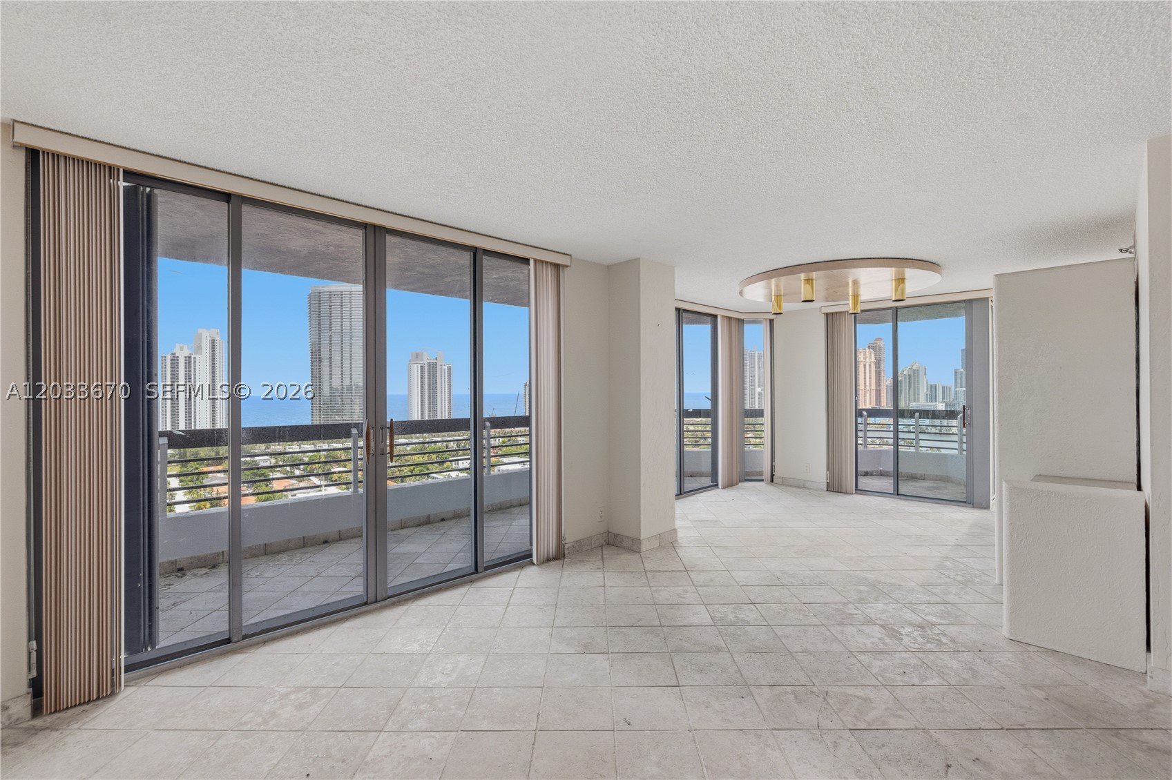 MYSTIC POINTE CONDO NO TW - Residential