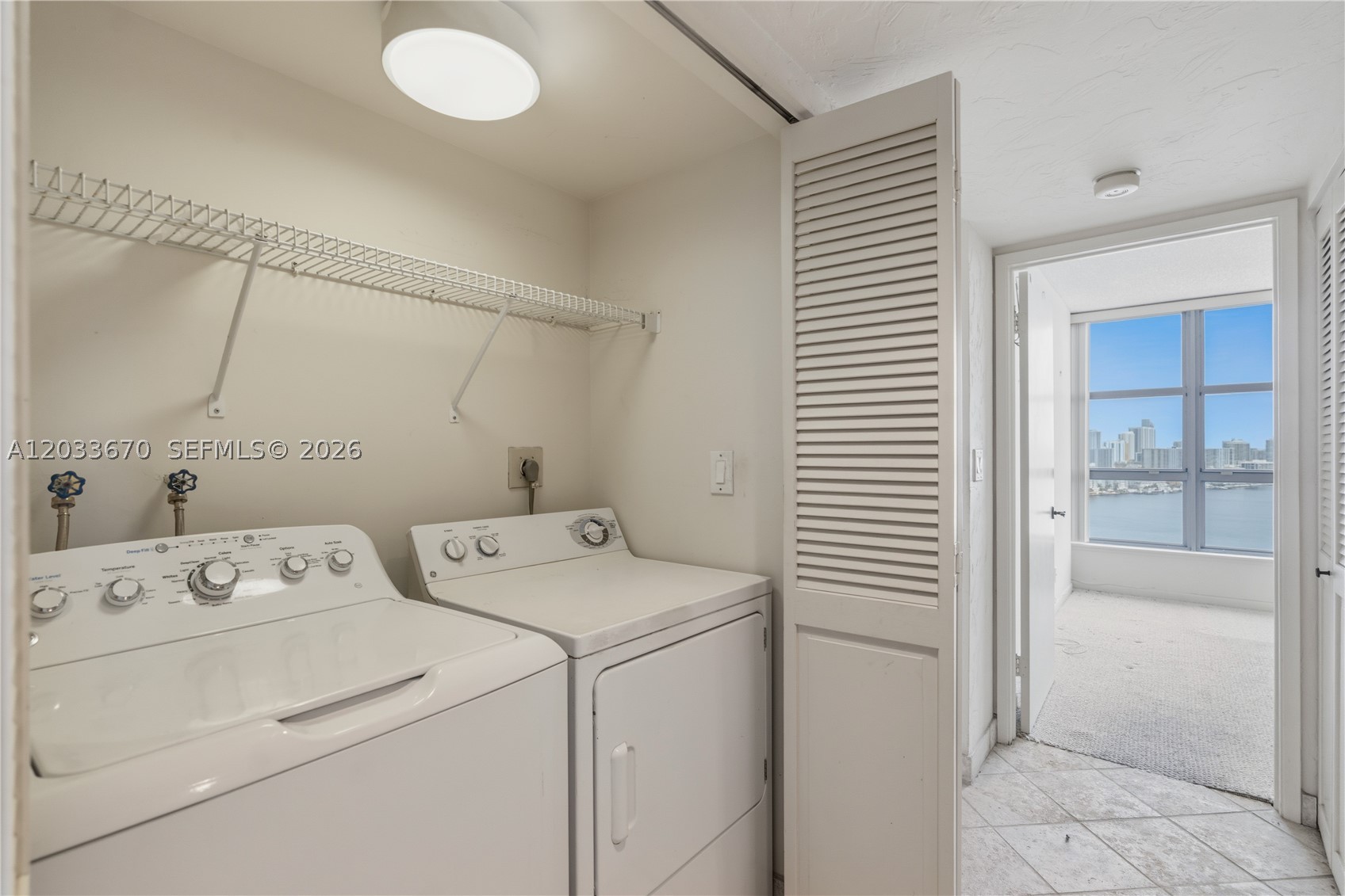 MYSTIC POINTE CONDO NO TW - Residential