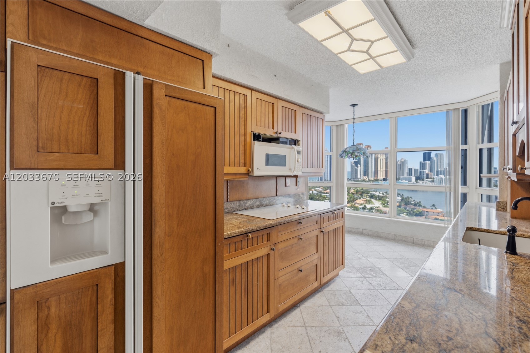 MYSTIC POINTE CONDO NO TW - Residential