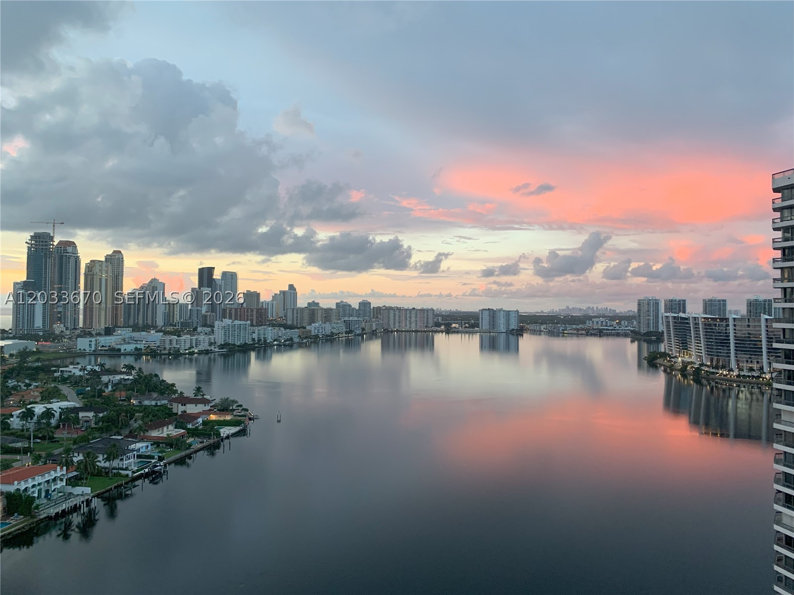 MYSTIC POINTE CONDO NO TW - Residential