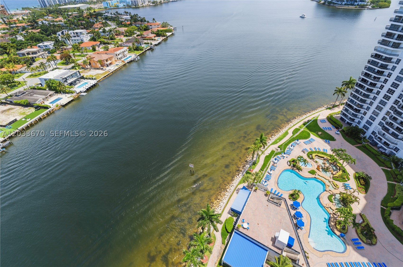 MYSTIC POINTE CONDO NO TW - Residential