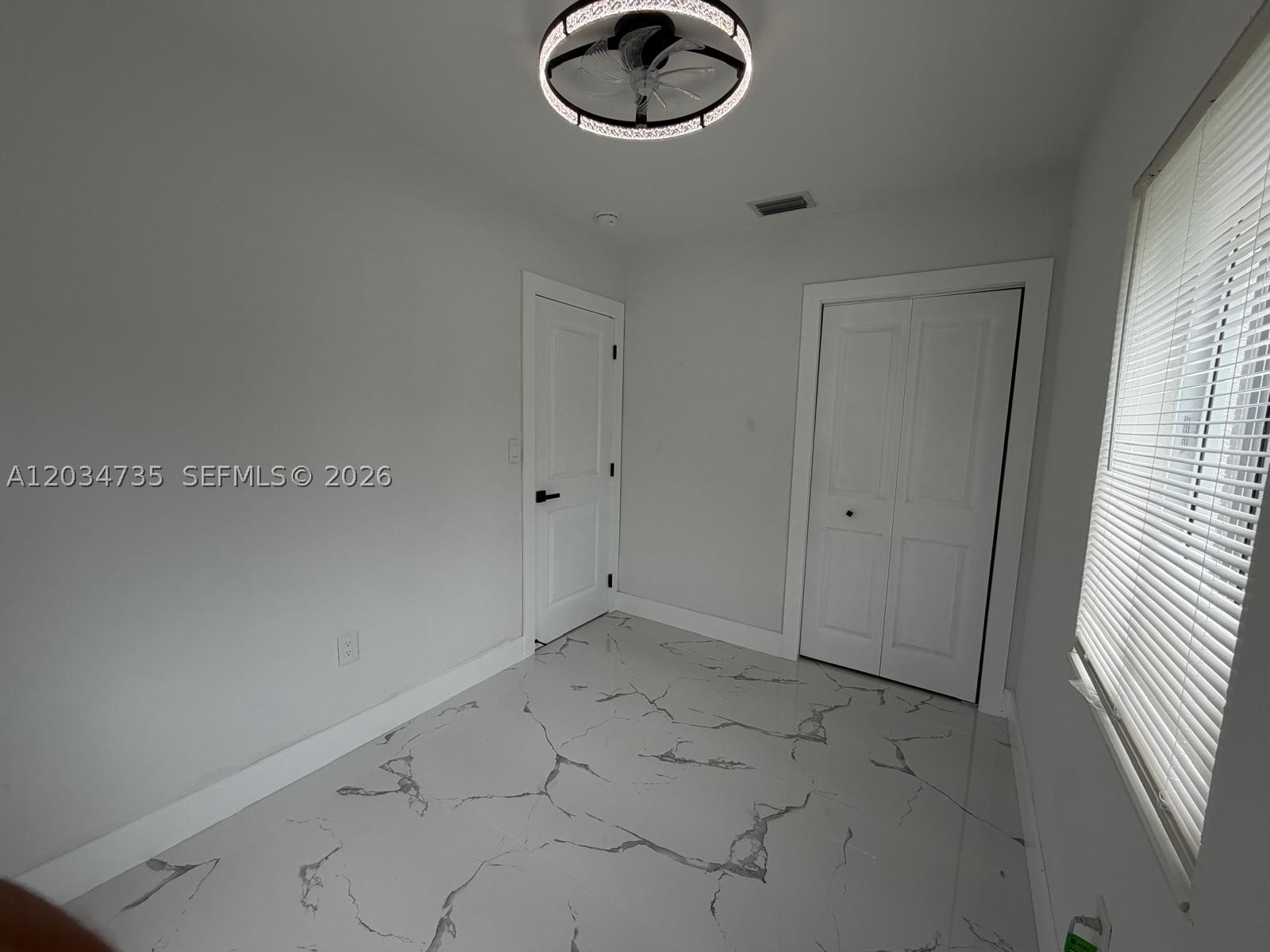 GOLDEN HIGHLANDS EST - Residential