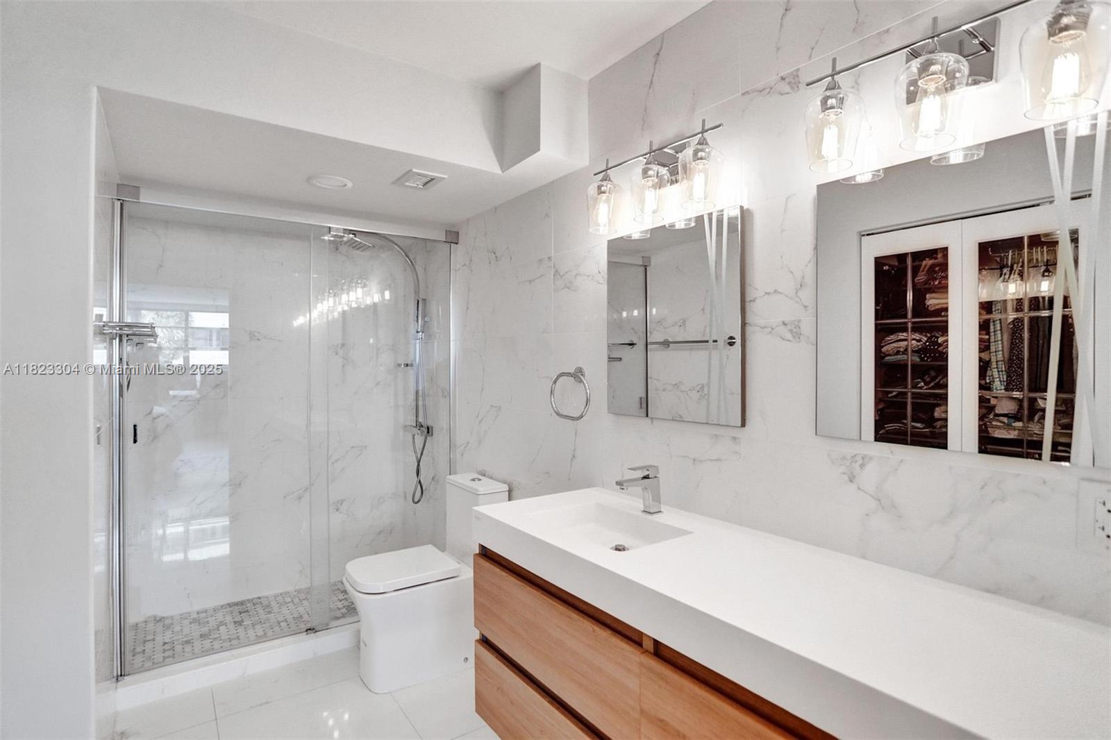 ISLAND BREAKERS CONDO - Residential Lease