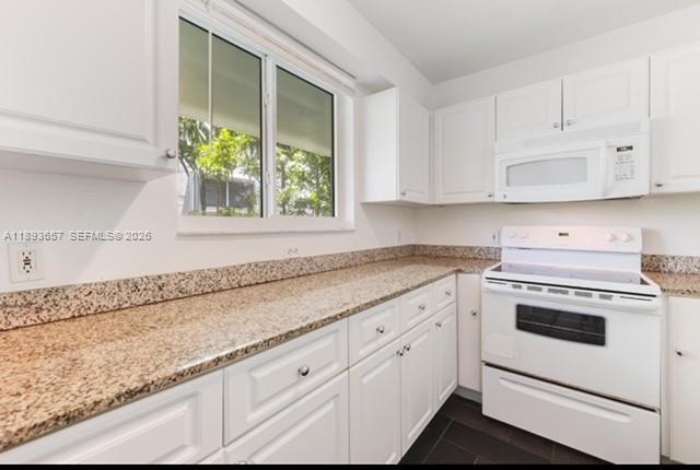 ROND POINT CONDO - Residential