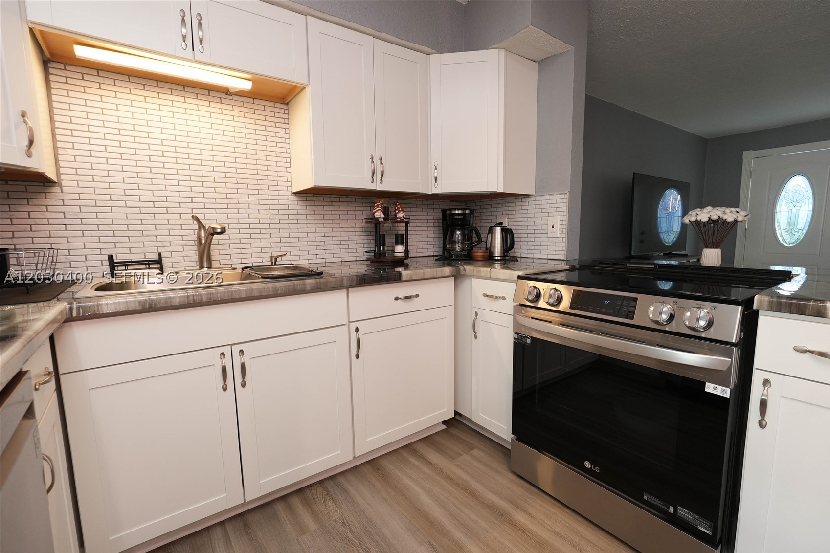 OCEAN VIEW SUBDIVISION RE - Residential Lease