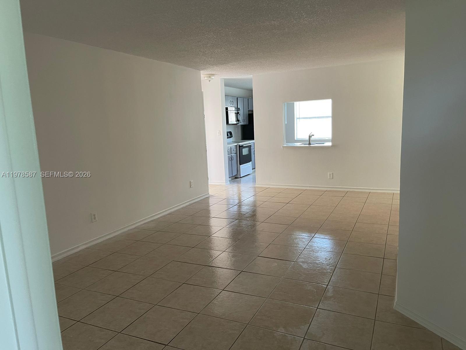 CYPRESS AT WOODMONT 3 CON - Residential
