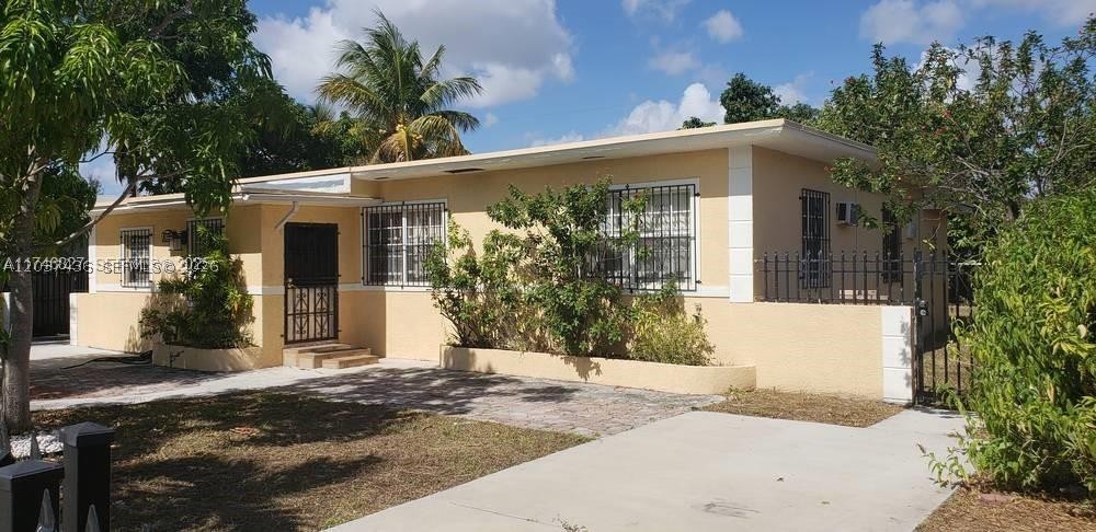LAWNDALE 3RD ADDN - Residential Income