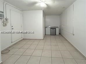 LAWNDALE 3RD ADDN - Residential Income