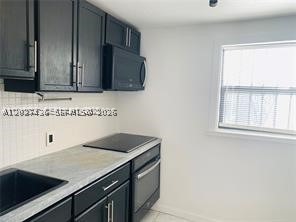 LAWNDALE 3RD ADDN - Residential Income