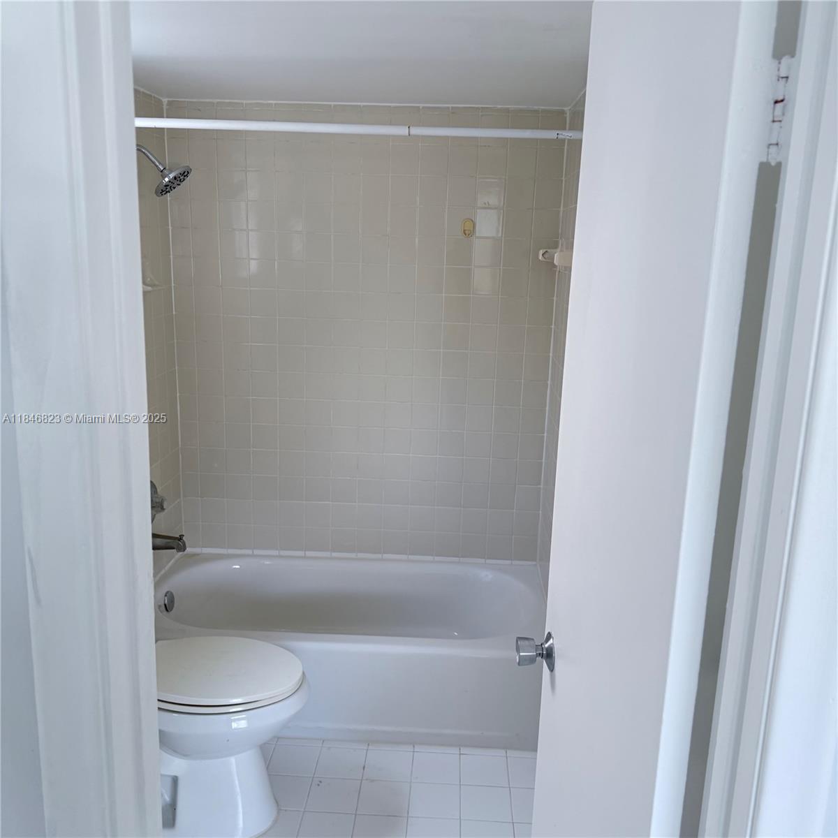 TERRAZAS DEL SOL CONDO - Residential Lease