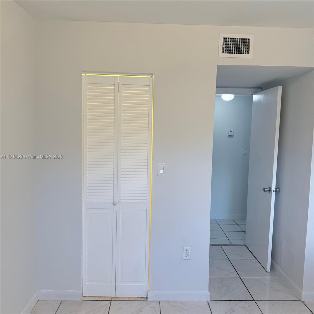 TERRAZAS DEL SOL CONDO - Residential Lease