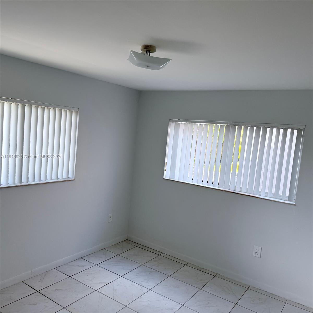 TERRAZAS DEL SOL CONDO - Residential Lease
