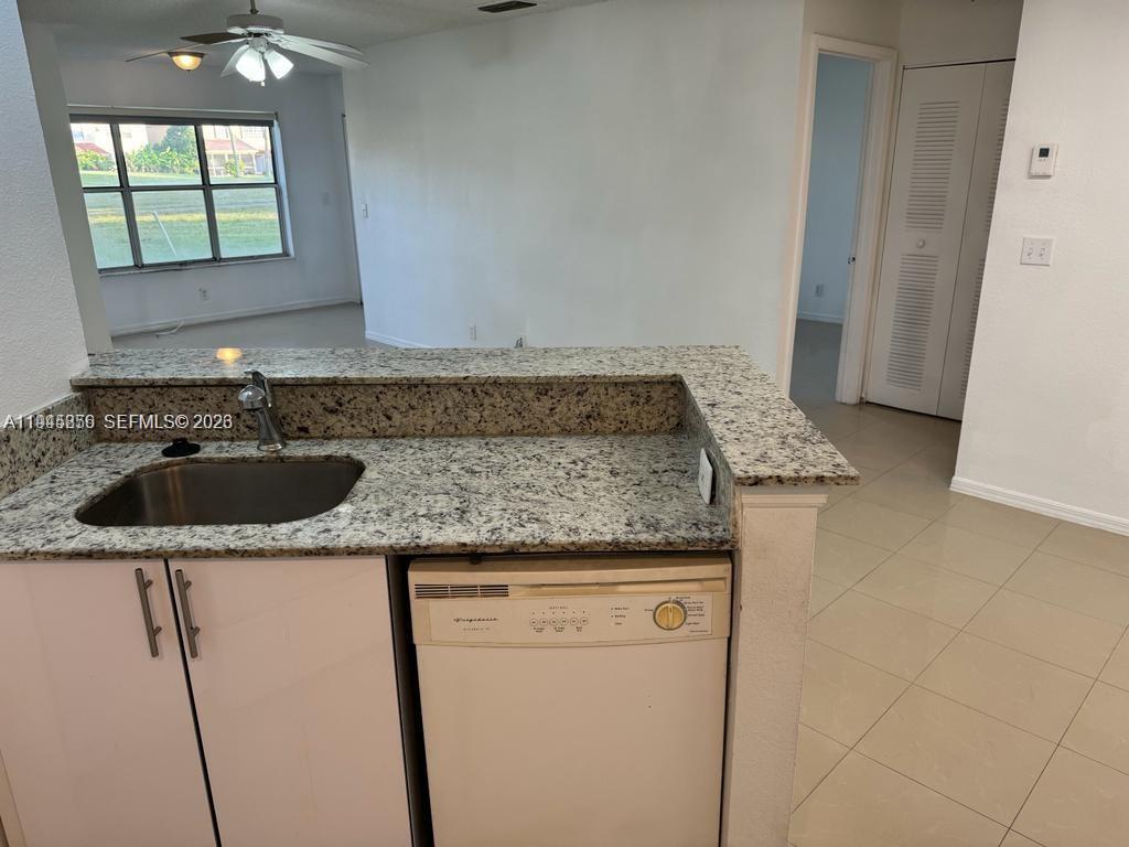CORAL KEY CONDO - Residential
