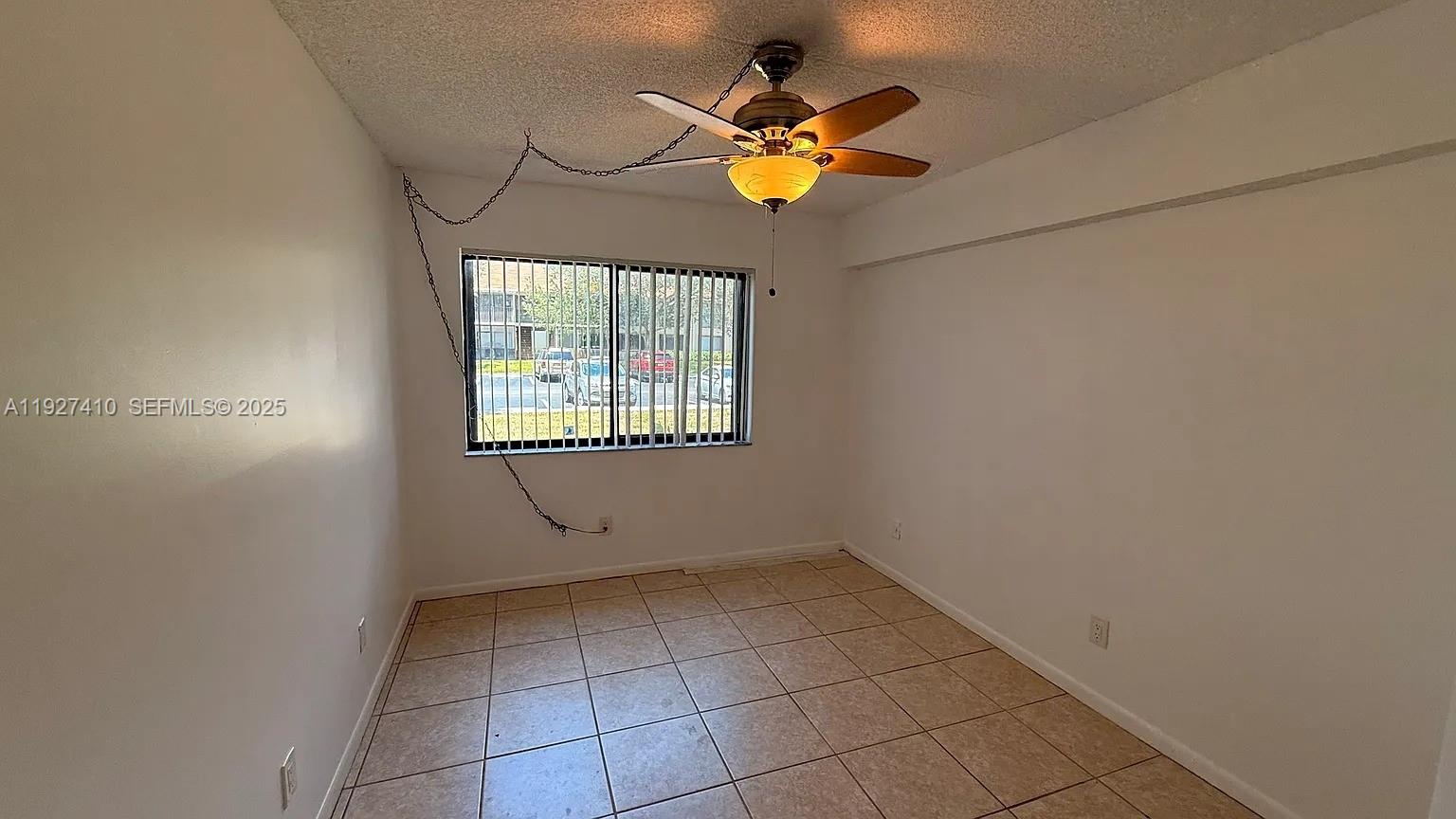 HAMPTON COURT CONDO - Residential