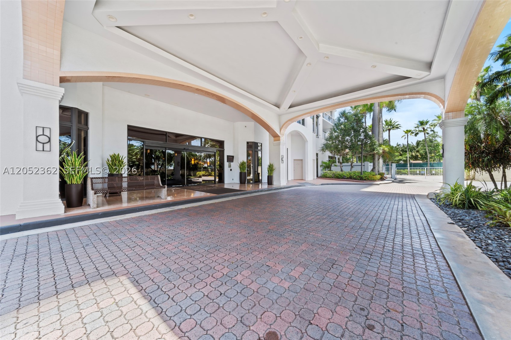 HARBOR TWS AT THE WATERWA - Residential