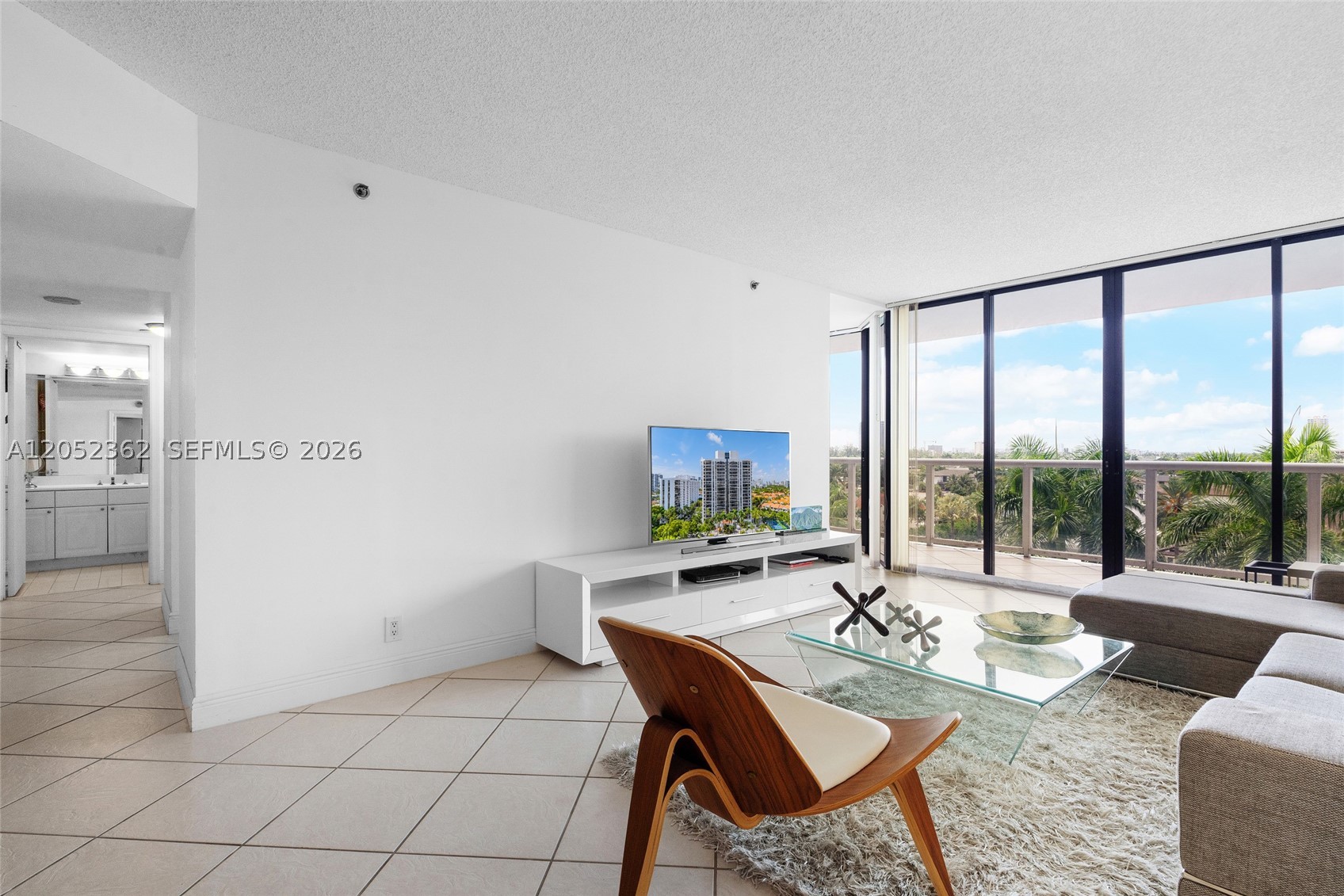 HARBOR TWS AT THE WATERWA - Residential