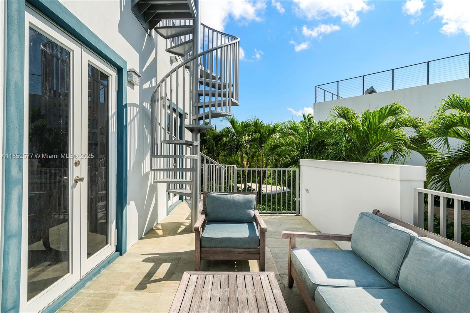 RIVO ALTO AMD - Residential