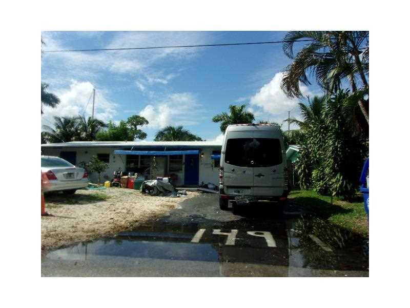 LAUDERDALE ISLES NO 1 31- - Residential