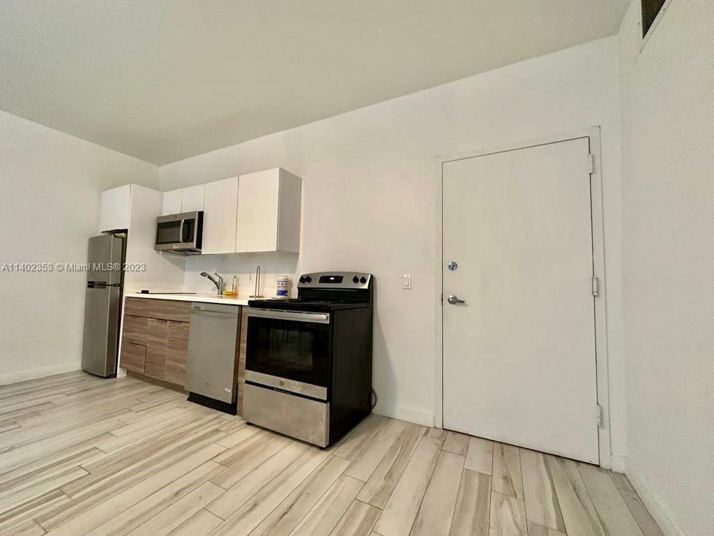 LINCOLN SUB - Residential Lease