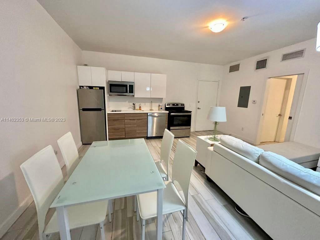 LINCOLN SUB - Residential Lease