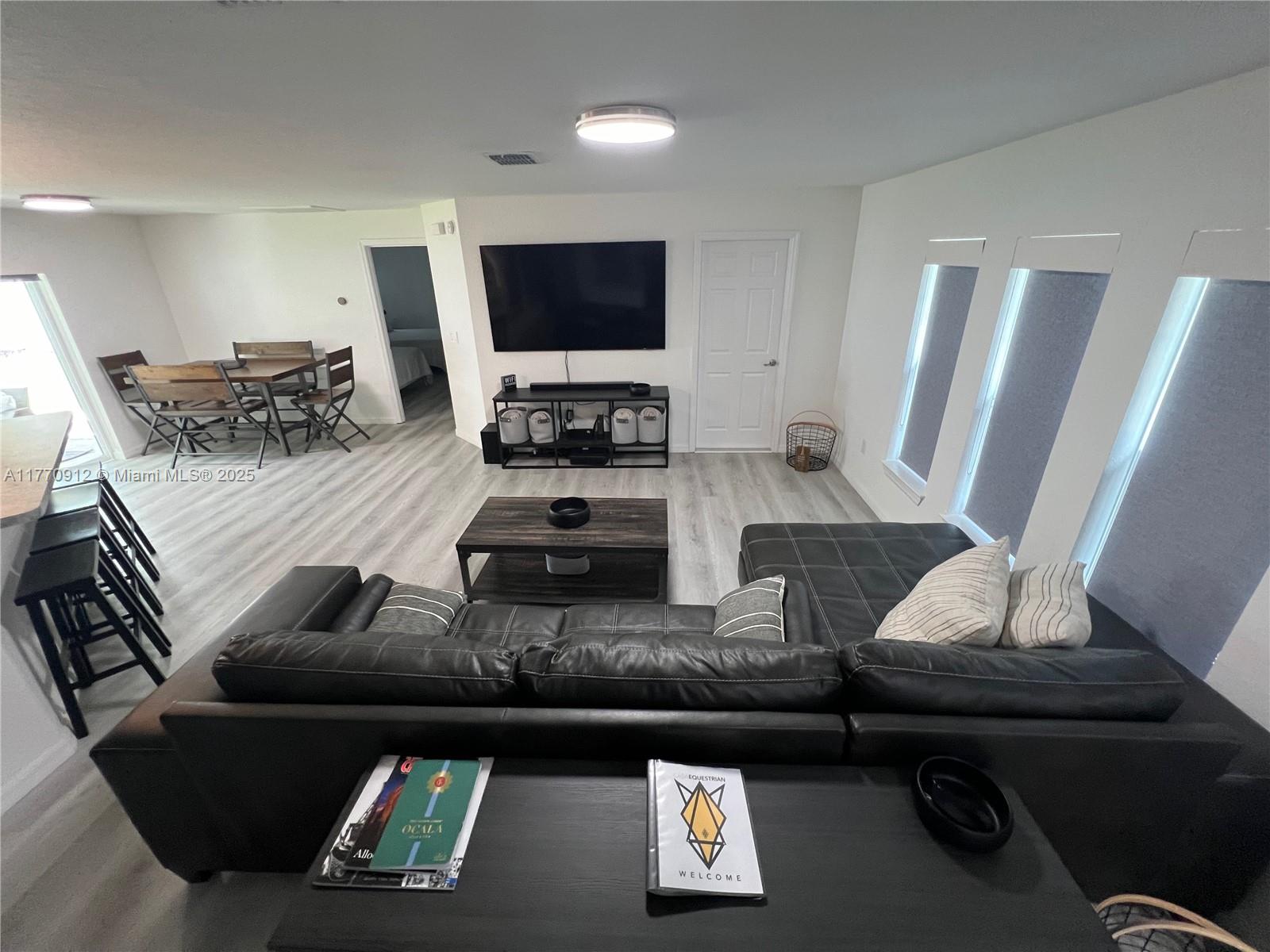 OCALA PARK ESTATES - Residential