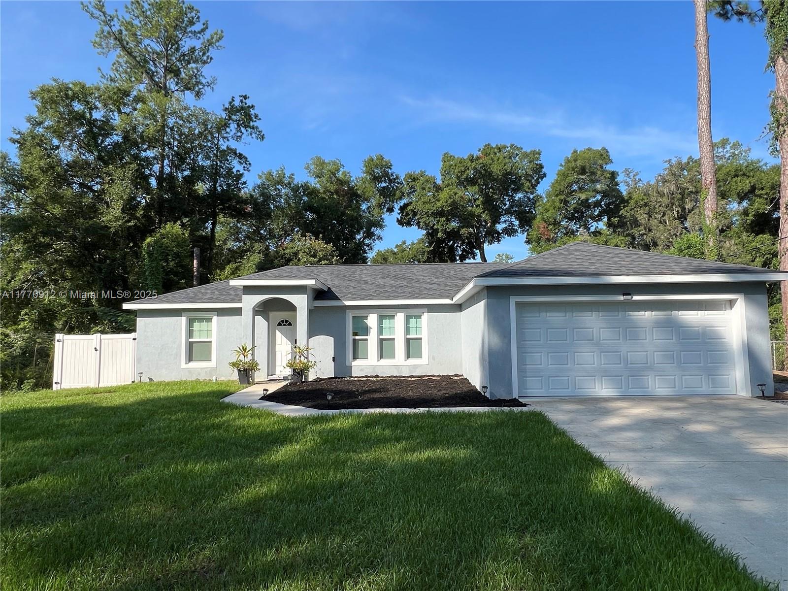 OCALA PARK ESTATES - Residential