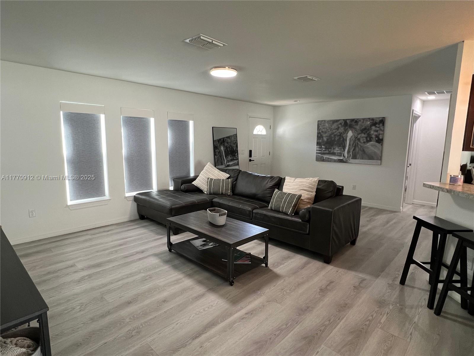 OCALA PARK ESTATES - Residential