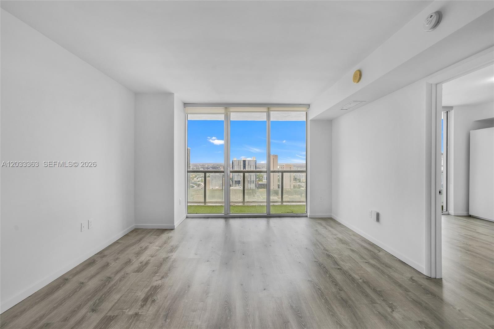 50 BISCAYNE CONDO - Residential