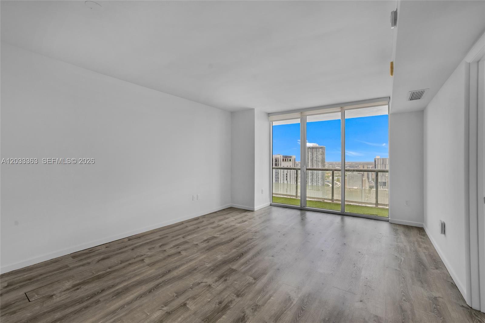50 BISCAYNE CONDO - Residential