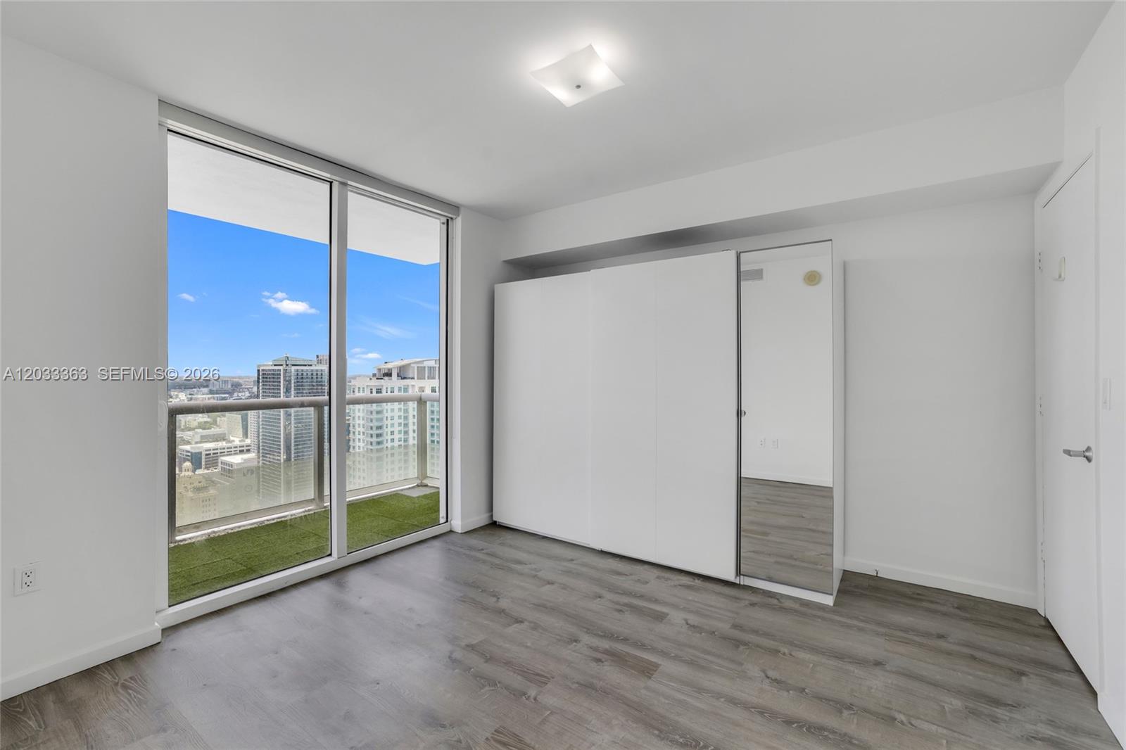 50 BISCAYNE CONDO - Residential