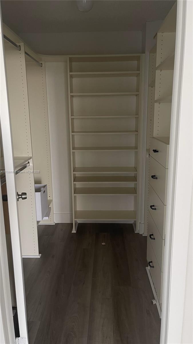 BRICKELL SHORES CONDO - Residential Lease